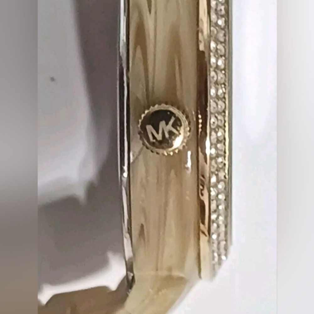 Michael Kors Runway MK 5087 Women Watch. - Picture 4 of 13